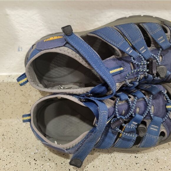 Keen Newport H2 Waterproof Hiking Blue Water Shoes 1009962 Size 5 US 37 EUR
